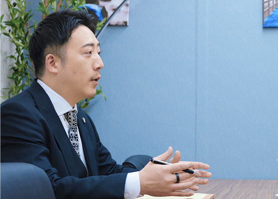 弁護士